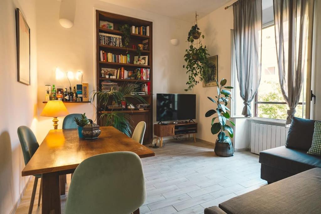 Vaticano/Trastevere Floreal Suite Rzym Zewnętrze zdjęcie